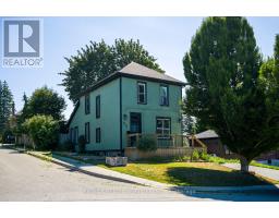 73 BROCK STREET, Woodstock, Ontario