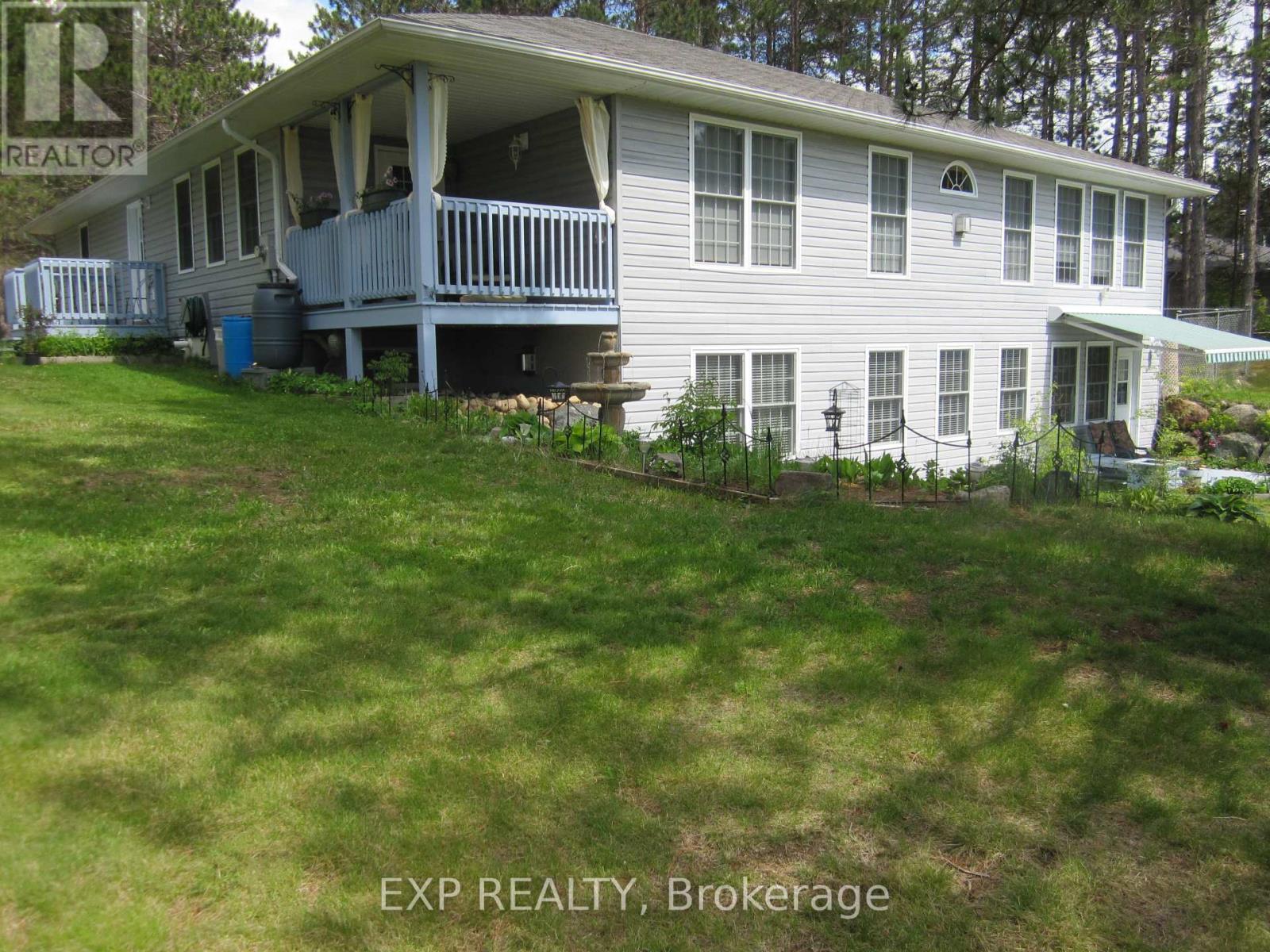 10 Cybulski Road, Madawaska Valley, Ontario  K0J 1B0 - Photo 4 - X12467013
