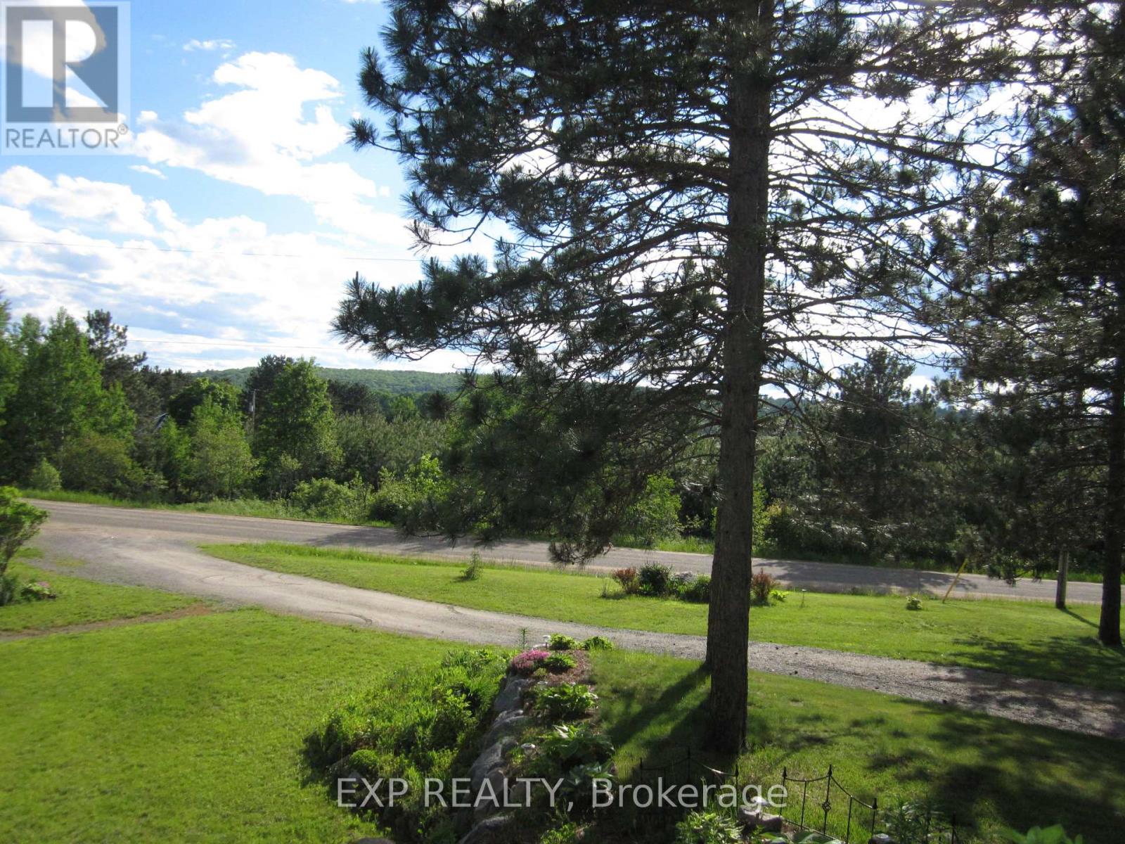 10 Cybulski Road, Madawaska Valley, Ontario  K0J 1B0 - Photo 42 - X12467013