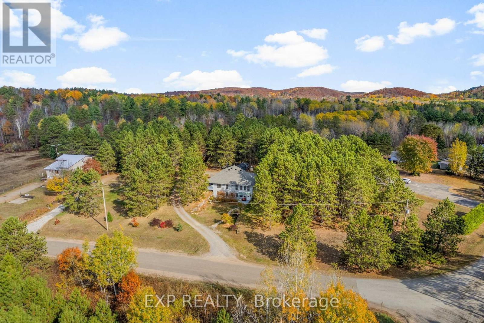 10 Cybulski Road, Madawaska Valley, Ontario  K0J 1B0 - Photo 44 - X12467013
