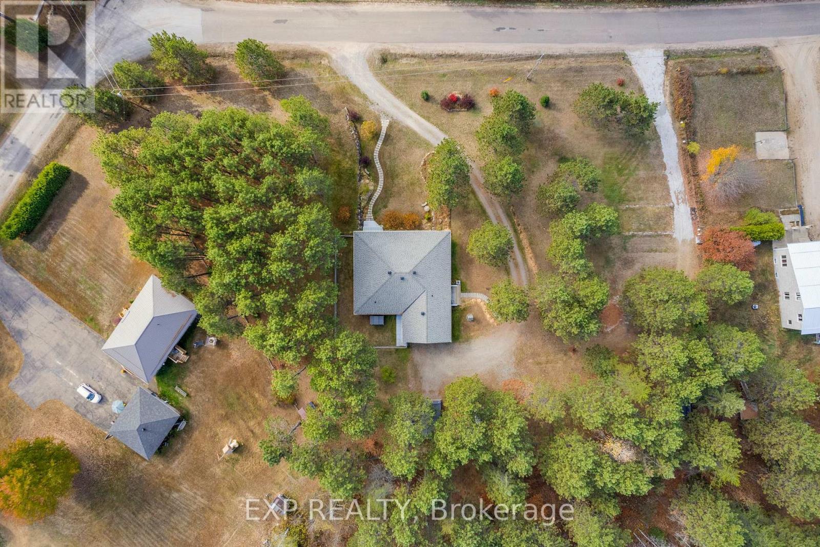 10 Cybulski Road, Madawaska Valley, Ontario  K0J 1B0 - Photo 46 - X12467013
