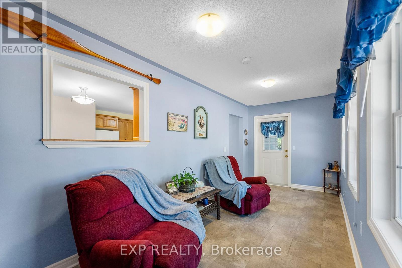 10 Cybulski Road, Madawaska Valley, Ontario  K0J 1B0 - Photo 6 - X12467013