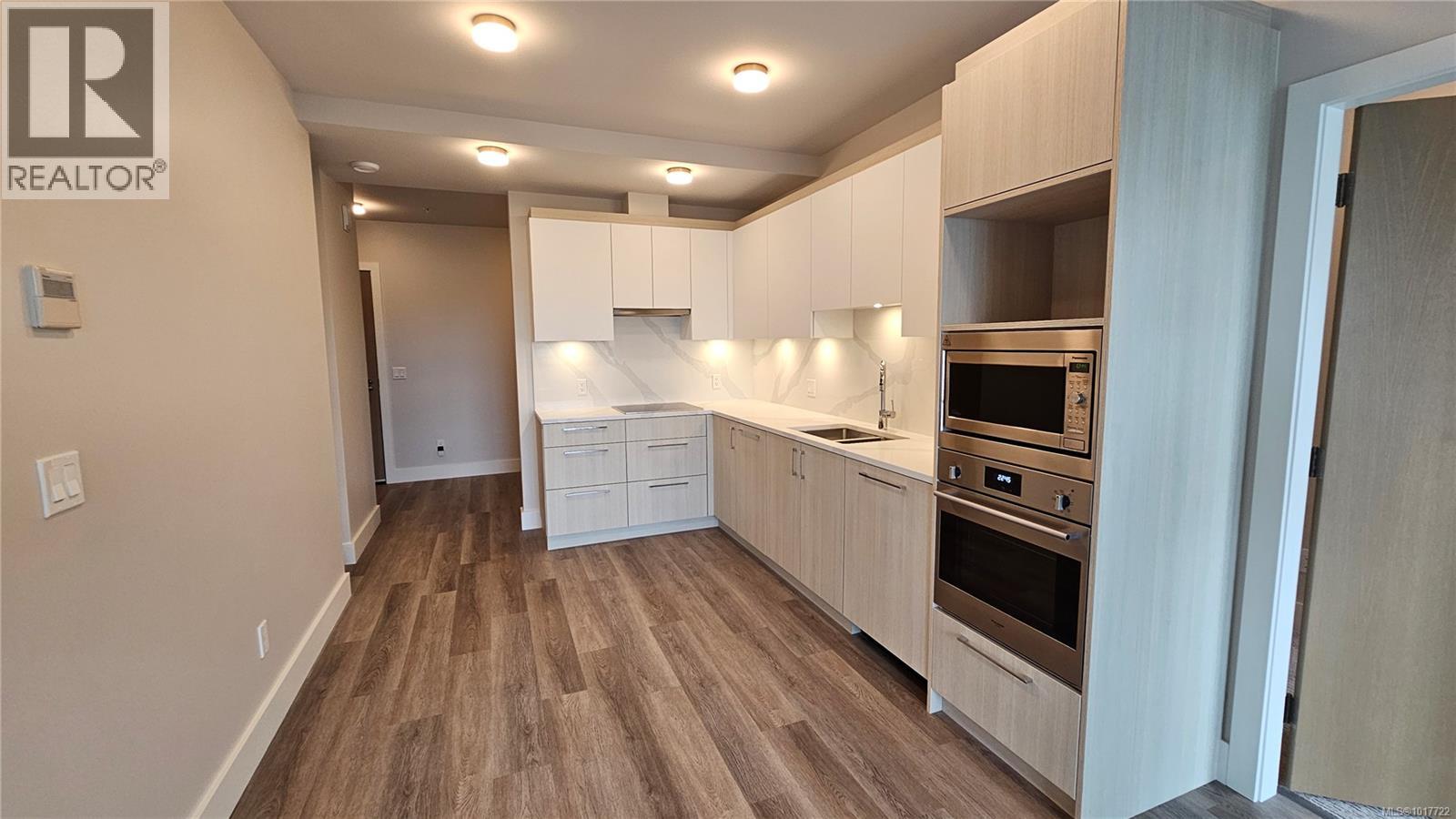 903 622 Admirals Rd, Esquimalt, British Columbia V9A 2N7 - Photo 20 - 1017722