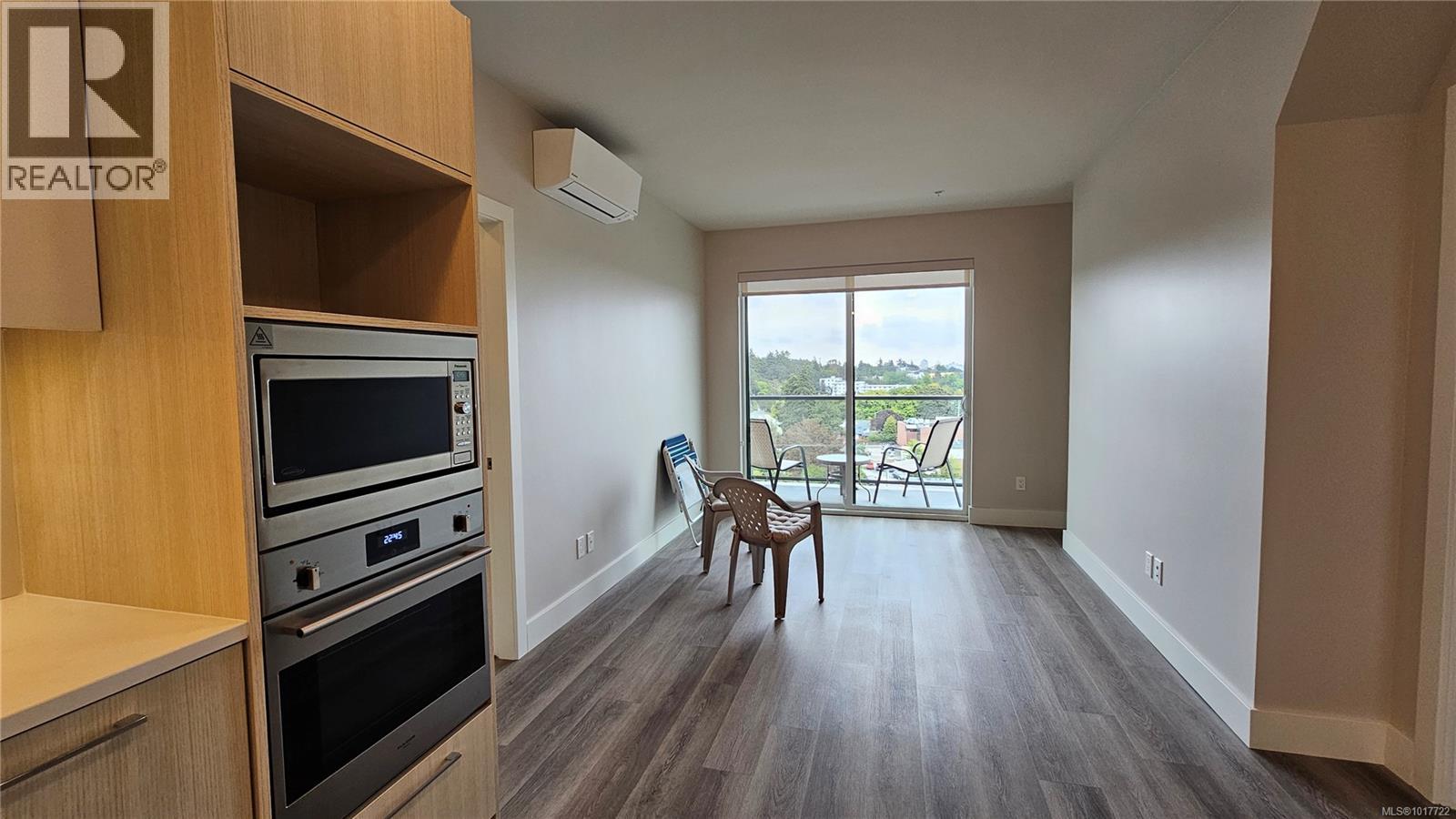 903 622 Admirals Rd, Esquimalt, British Columbia V9A 2N7 - Photo 22 - 1017722