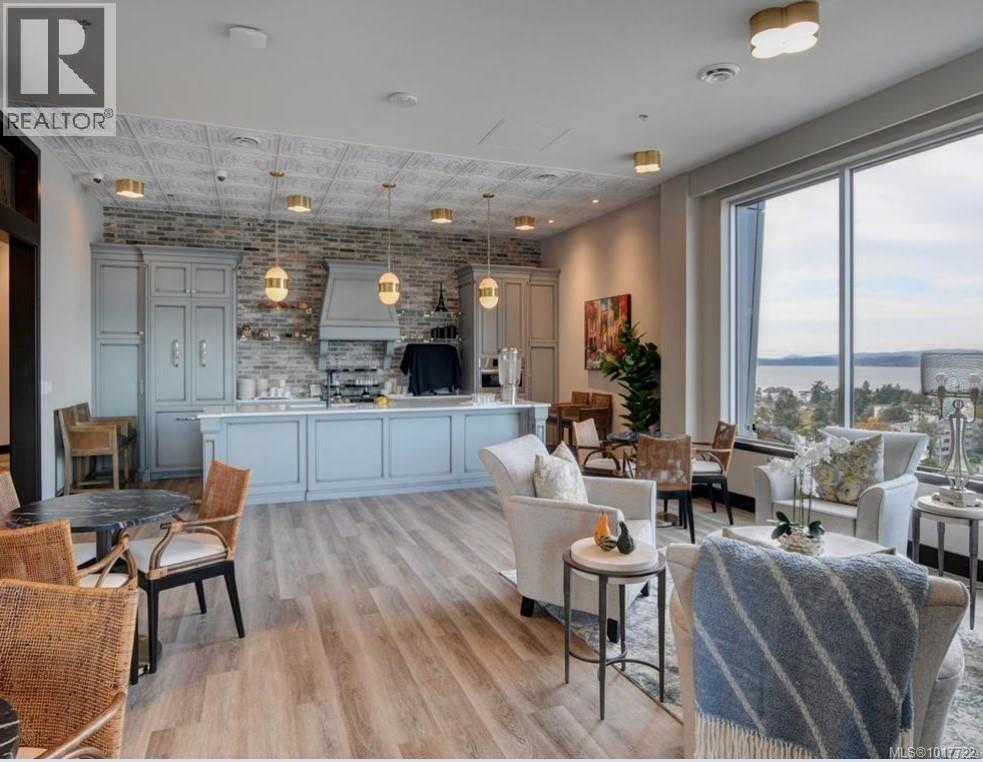 903 622 Admirals Rd, Esquimalt, British Columbia V9A 2N7 - Photo 5 - 1017722