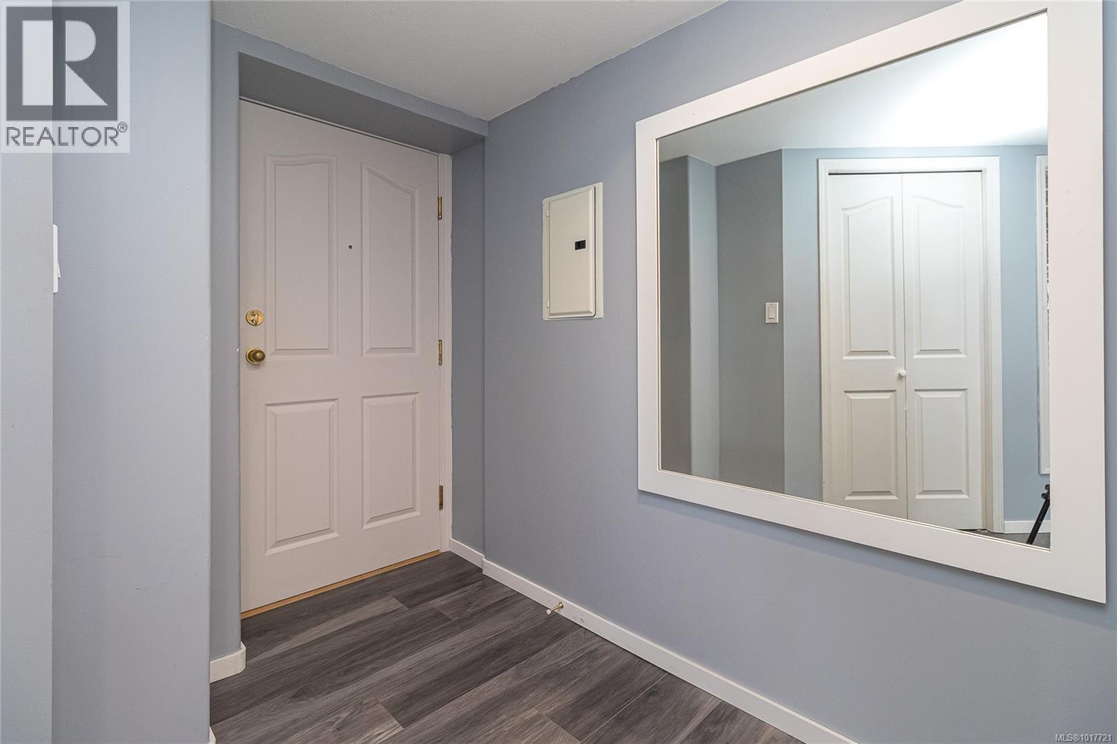 1008 930 Yates St, Victoria, British Columbia V8V 4Z3 - Photo 6 - 1017721