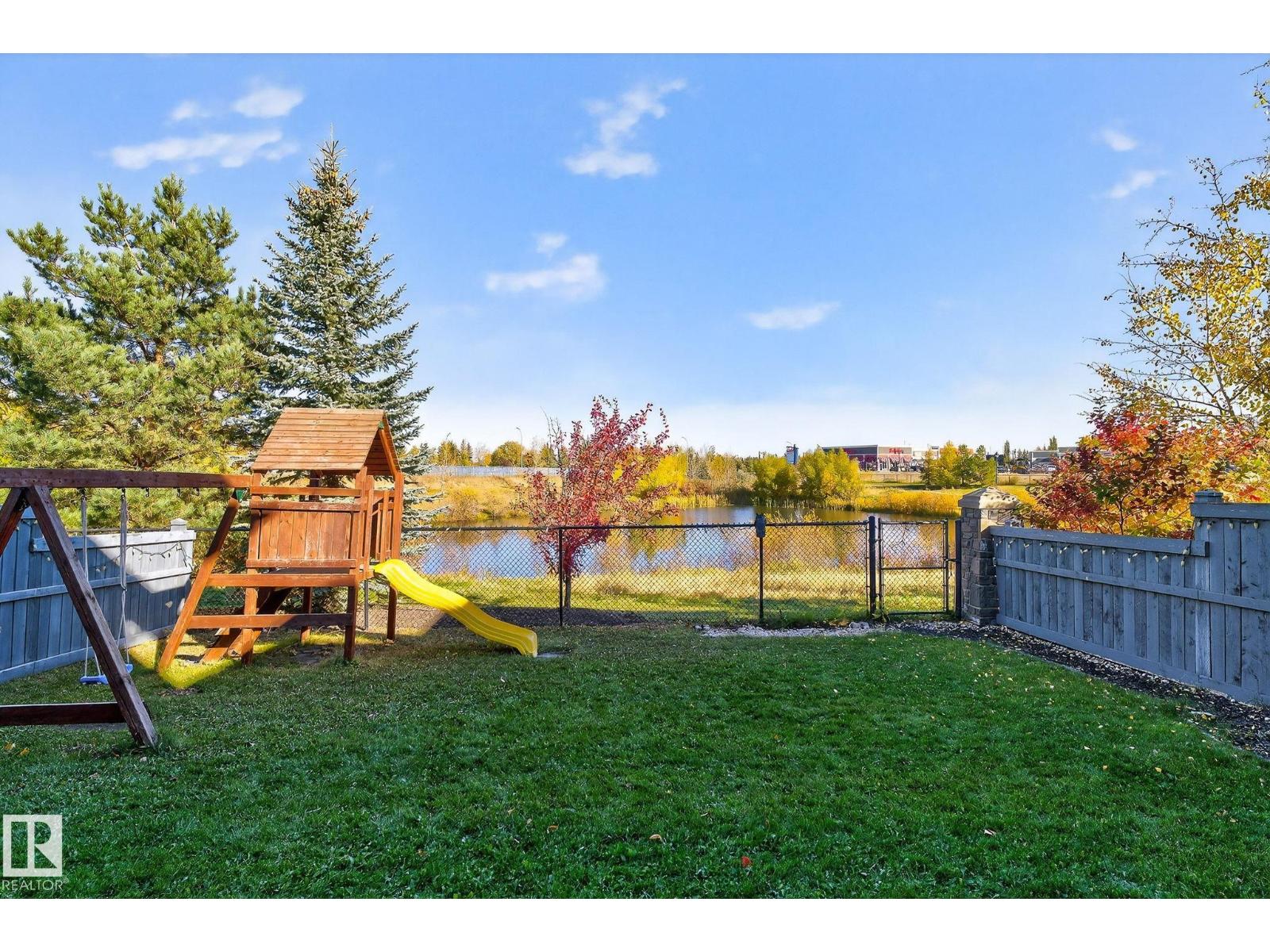 3841 Gallinger Lo Nw, Edmonton, Alberta  T5T 4G7 - Photo 3 - E4462333