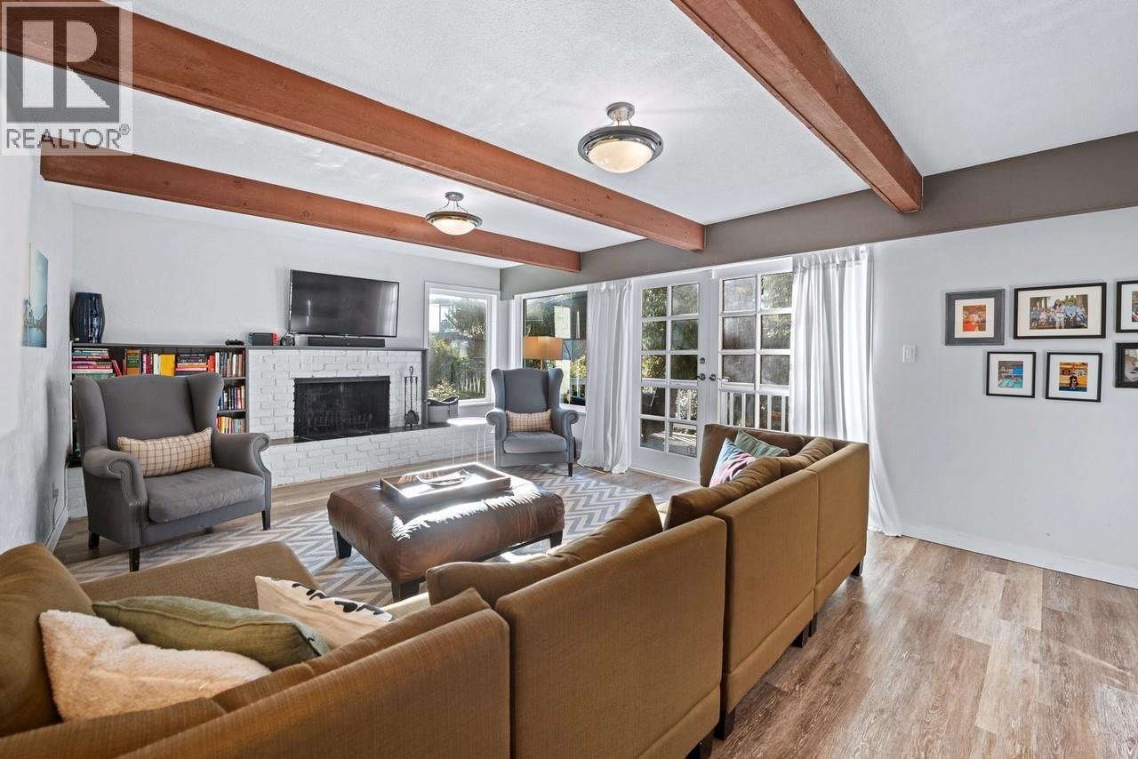 4032 Ripple Road, West Vancouver, British Columbia  V7V 3K9 - Photo 5 - R3057336