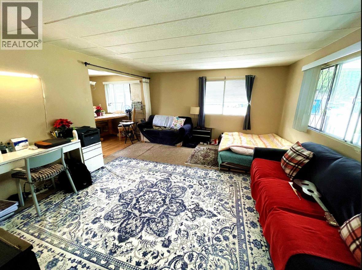 93 201 Cayer Street, Coquitlam, British Columbia  V3K 5A9 - Photo 2 - R3054313