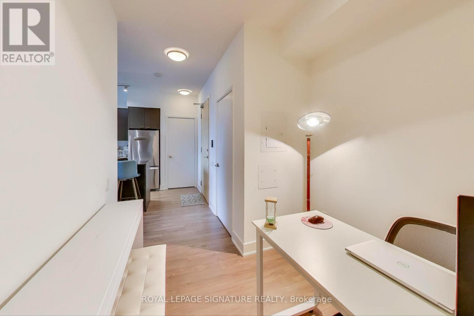 1101 - 30 Roehampton Avenue, Toronto, Ontario  M4P 1R2 - Photo 10 - C12467030