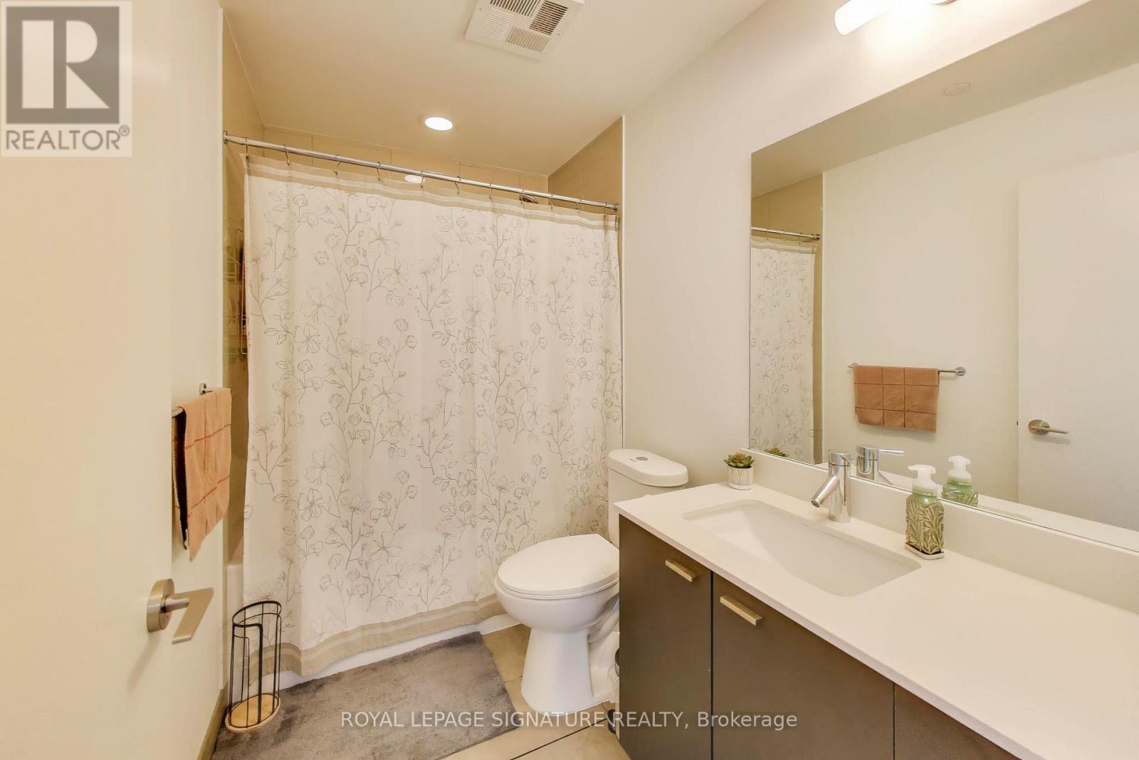 1101 - 30 Roehampton Avenue, Toronto, Ontario  M4P 1R2 - Photo 13 - C12467030