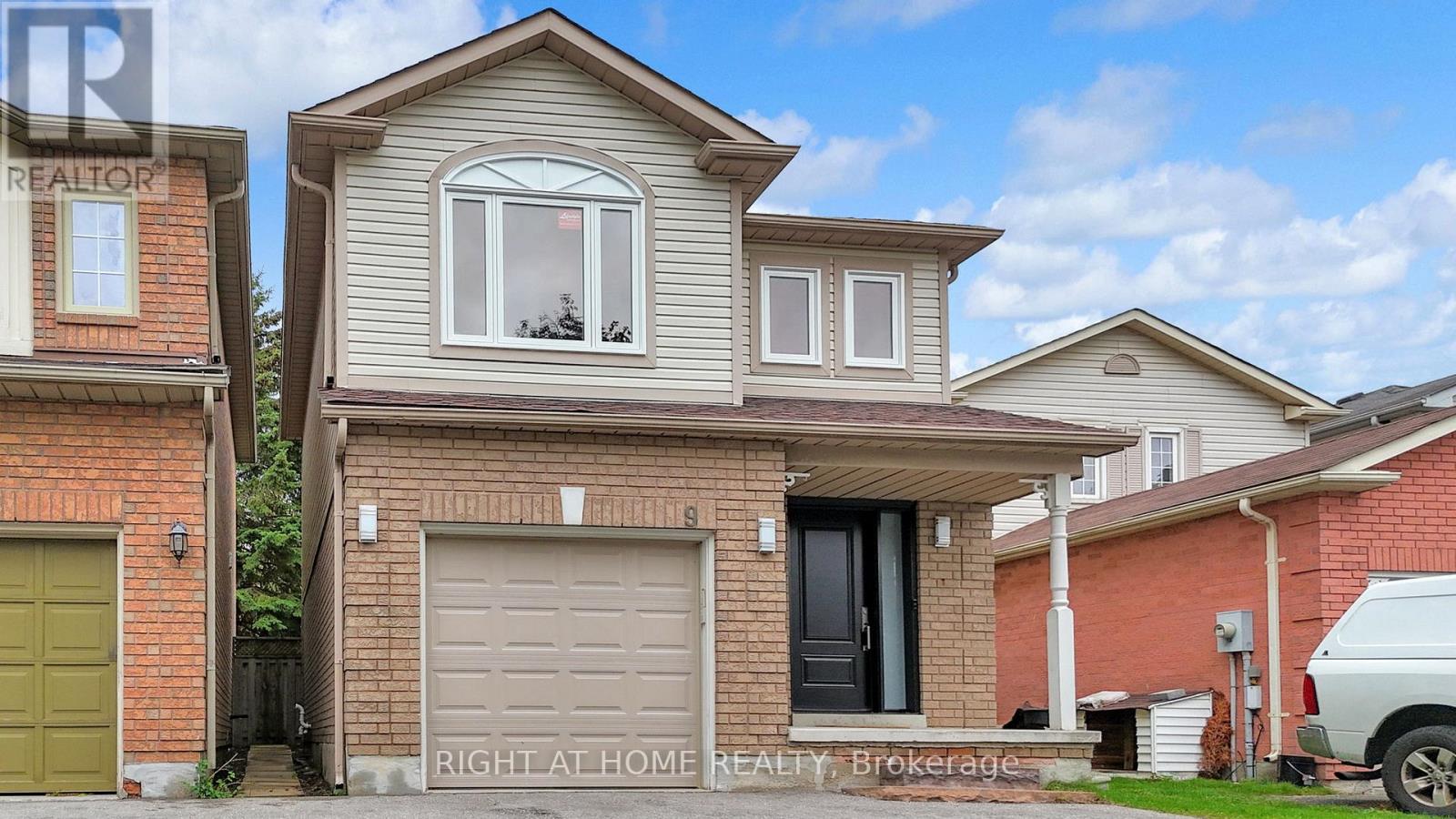 9 Kershaw Street, Clarington, Ontario  L1C 4S4 - Photo 1 - E12467102