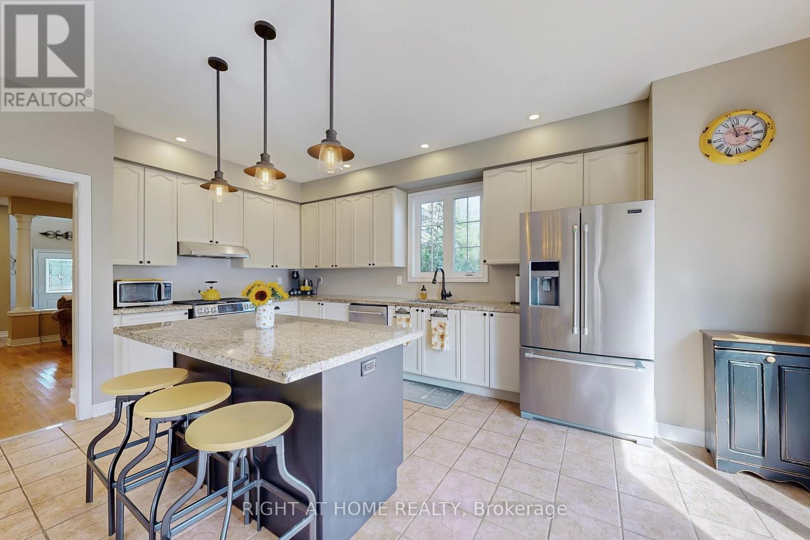 58 Mikayla Crescent, Whitby, Ontario  L1M 2H9 - Photo 16 - E12467026