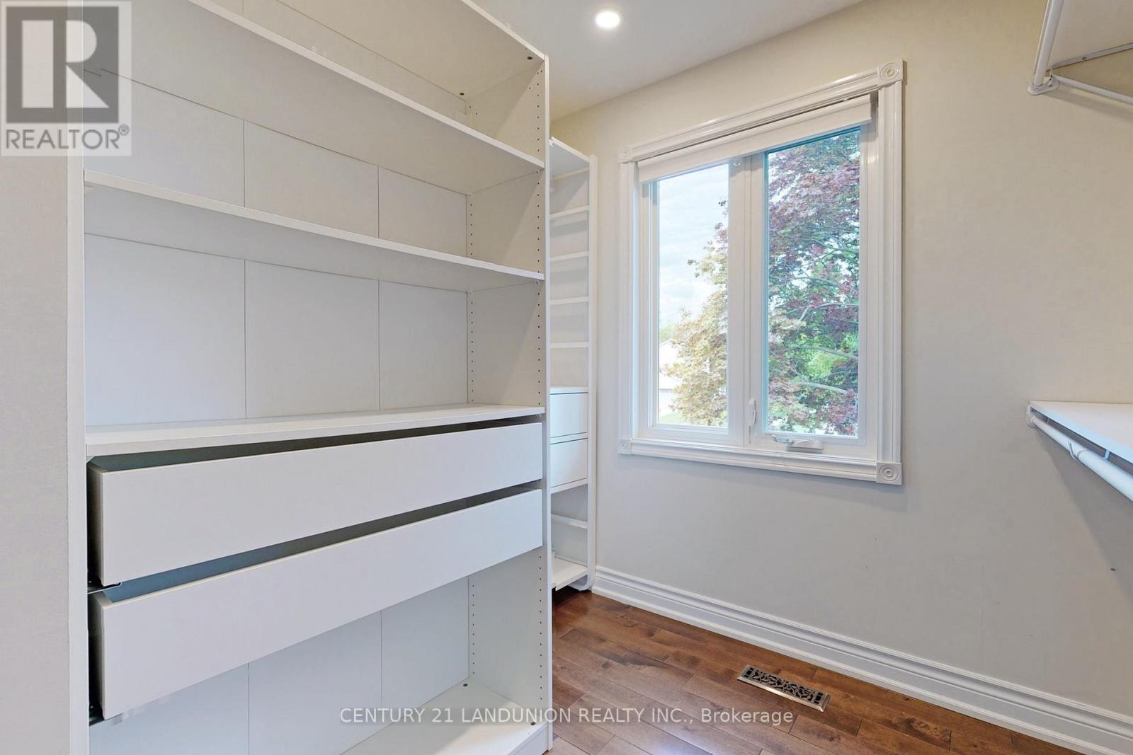757 Huntingwood Drive, Toronto, Ontario  M1T 2L3 - Photo 13 - E12467042