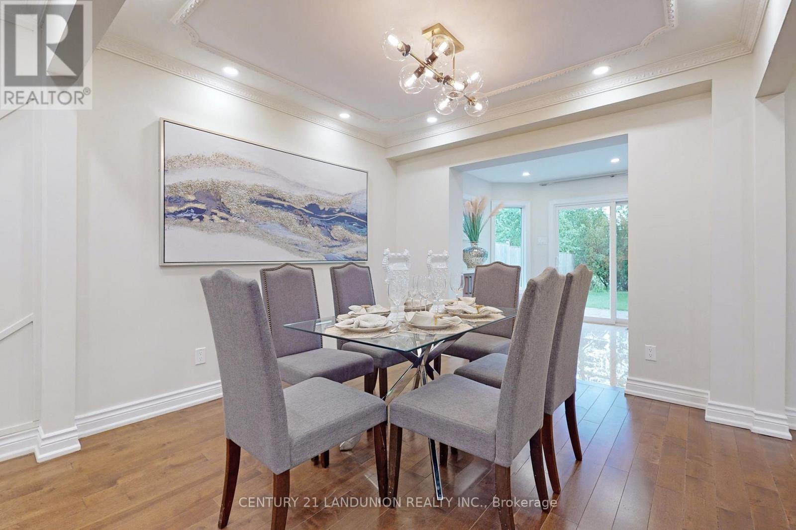 757 Huntingwood Drive, Toronto, Ontario  M1T 2L3 - Photo 4 - E12467042