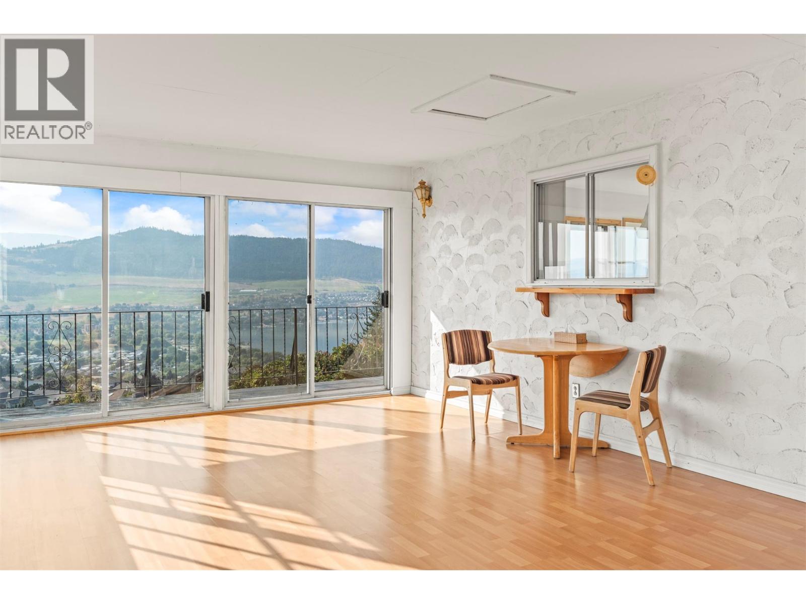 7061 Appaloosa Way, Vernon, British Columbia  V1H 1B9 - Photo 39 - 10366079
