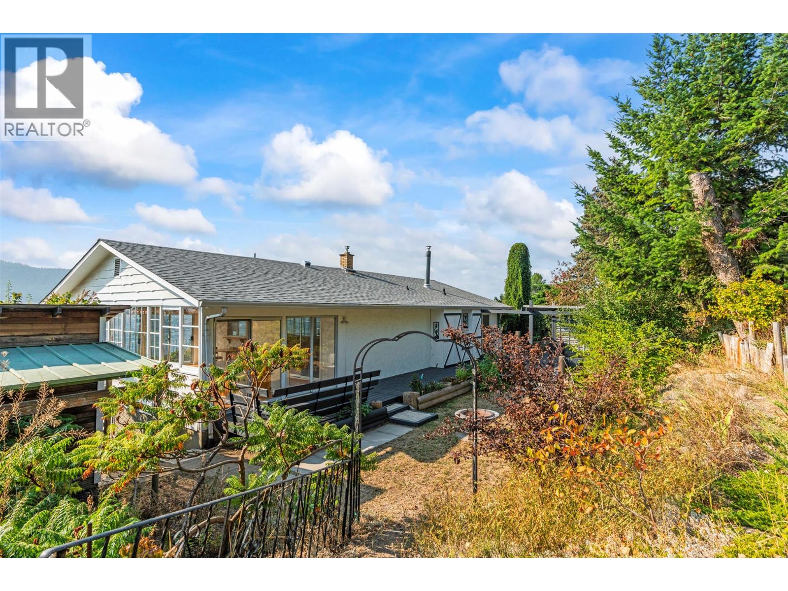 7061 Appaloosa Way, Vernon, British Columbia  V1H 1B9 - Photo 79 - 10366079
