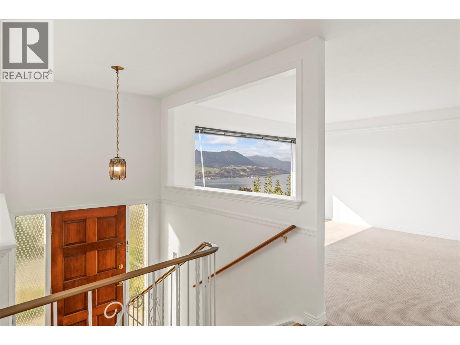 7061 Appaloosa Way, Vernon, British Columbia  V1H 1B9 - Photo 16 - 10366079