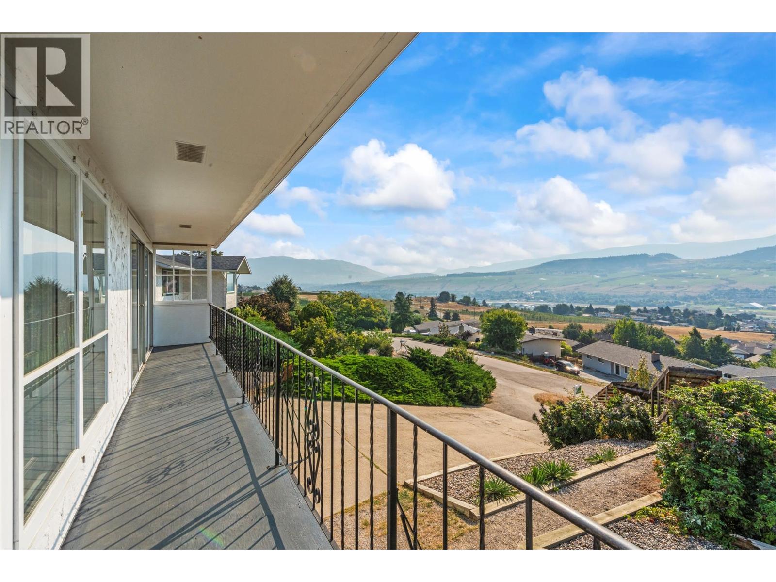 7061 Appaloosa Way, Vernon, British Columbia  V1H 1B9 - Photo 31 - 10366079