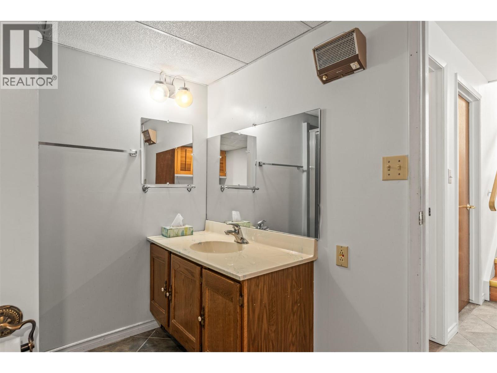 7061 Appaloosa Way, Vernon, British Columbia  V1H 1B9 - Photo 50 - 10366079