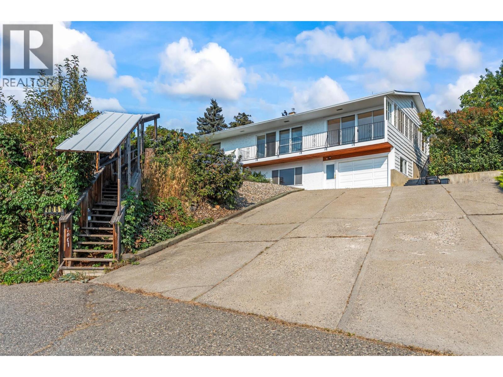 7061 Appaloosa Way, Vernon, British Columbia  V1H 1B9 - Photo 59 - 10366079
