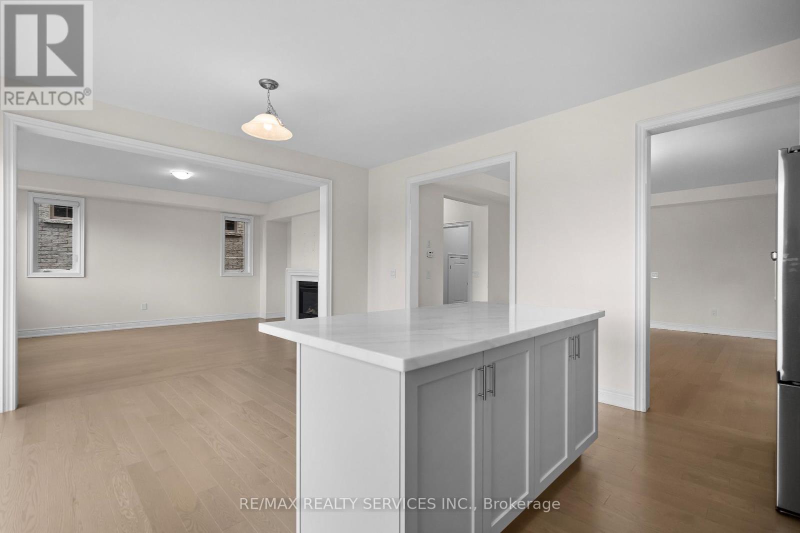 52 Plank Road, Bradford West Gwillimbury, Ontario  L3Z 4N3 - Photo 16 - N12467027