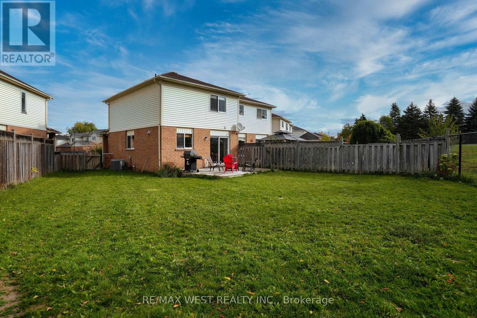 130 Pickett Crescent, Barrie, Ontario  L4N 8B9 - Photo 11 - S12467016