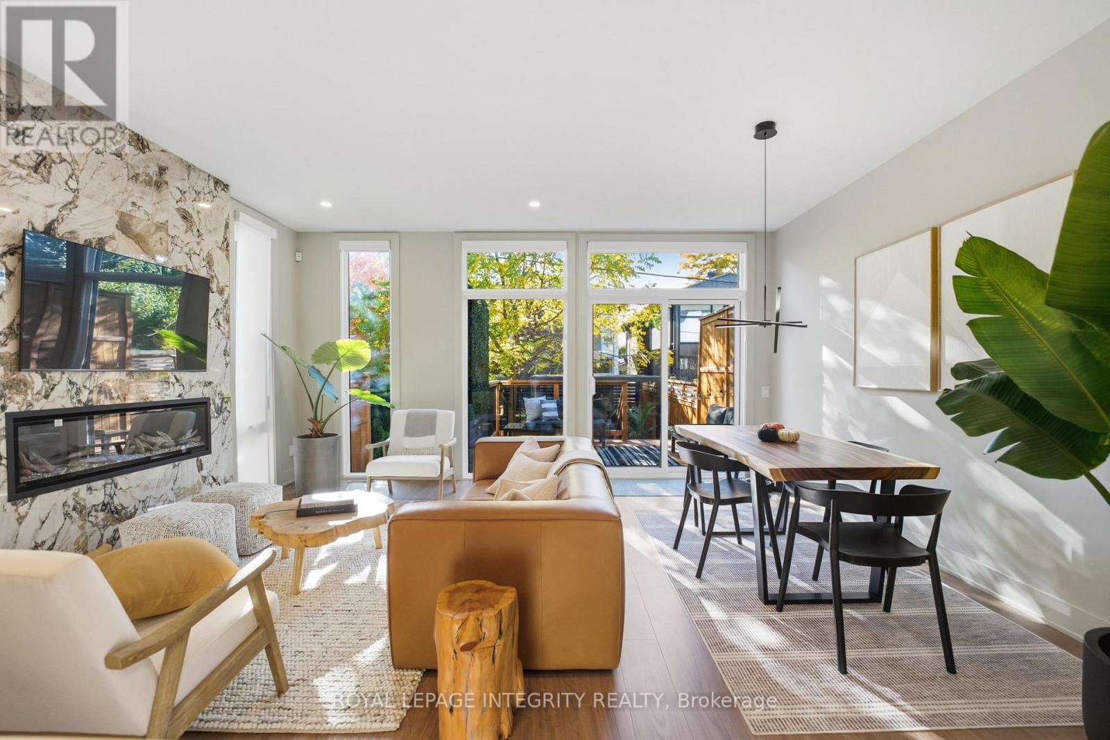 B - 574 Edison Avenue, Ottawa, Ontario  K2A 1V4 - Photo 13 - X12467087