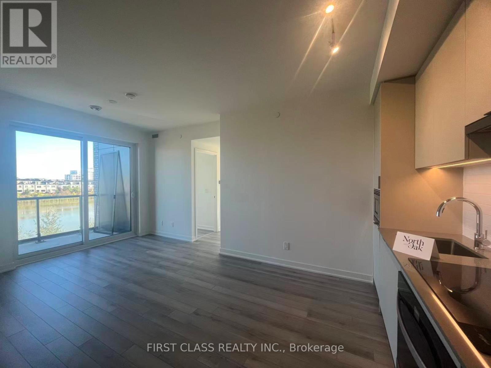 305 - 3071 Trafalgar Road, Oakville, Ontario  L6H 8C6 - Photo 15 - W12464627