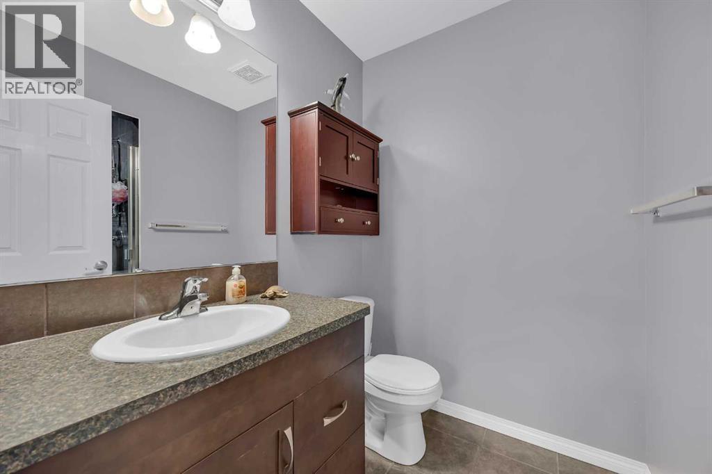 126 Windstone Avenue Sw, Airdrie, Alberta  T4B 3R3 - Photo 20 - A2257648