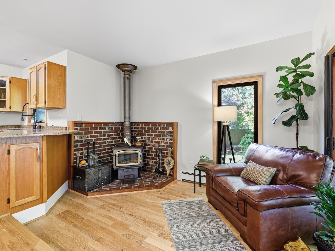 19823 40a Avenue, Langley, British Columbia  V3A 2Y3 - Photo 12 - R3058922