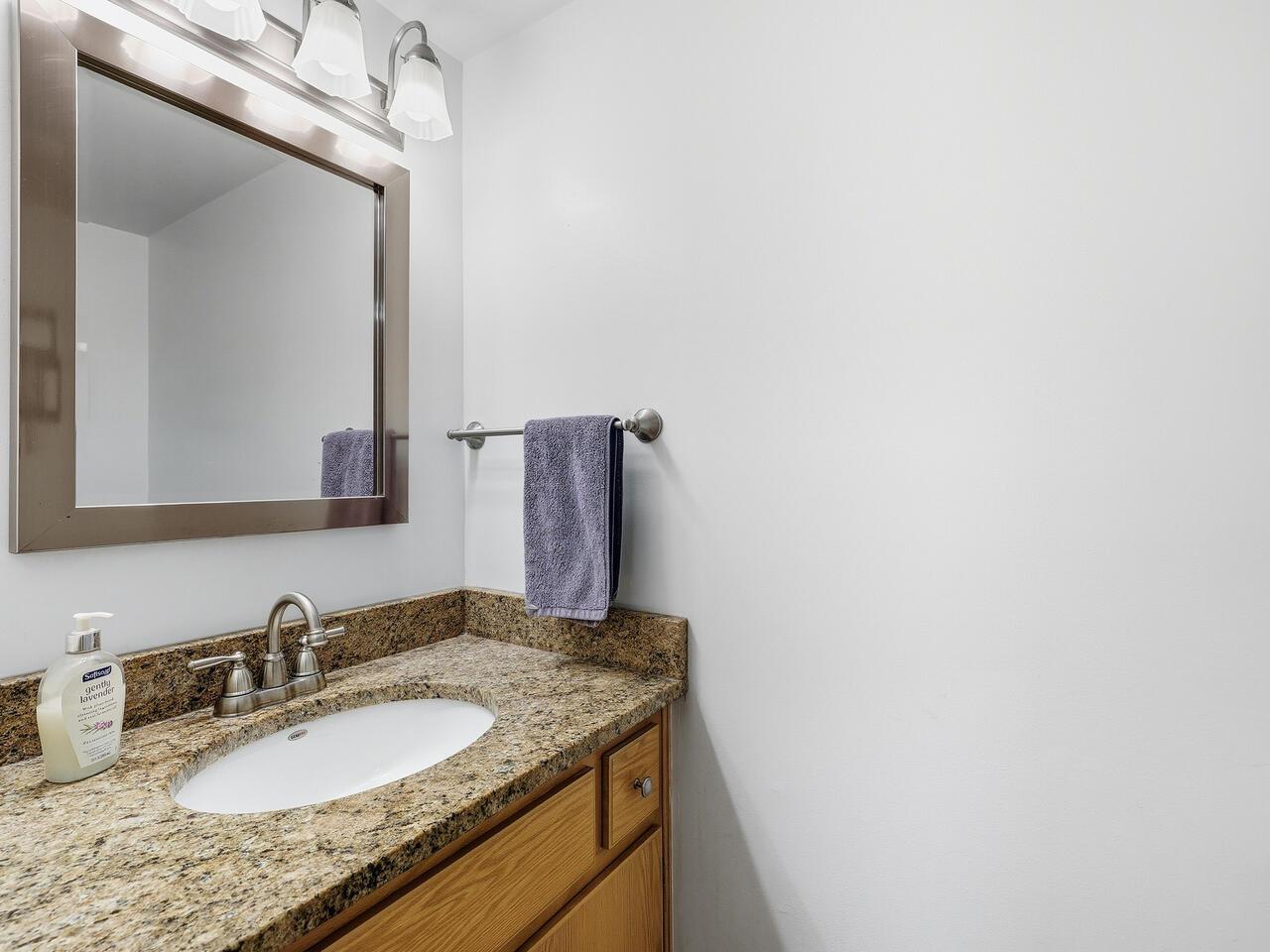 19823 40a Avenue, Langley, British Columbia  V3A 2Y3 - Photo 13 - R3058922