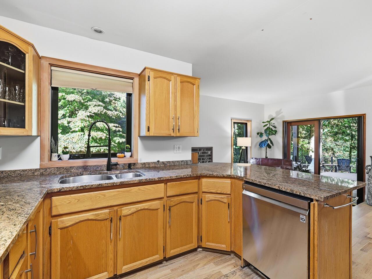 19823 40a Avenue, Langley, British Columbia  V3A 2Y3 - Photo 10 - R3058922