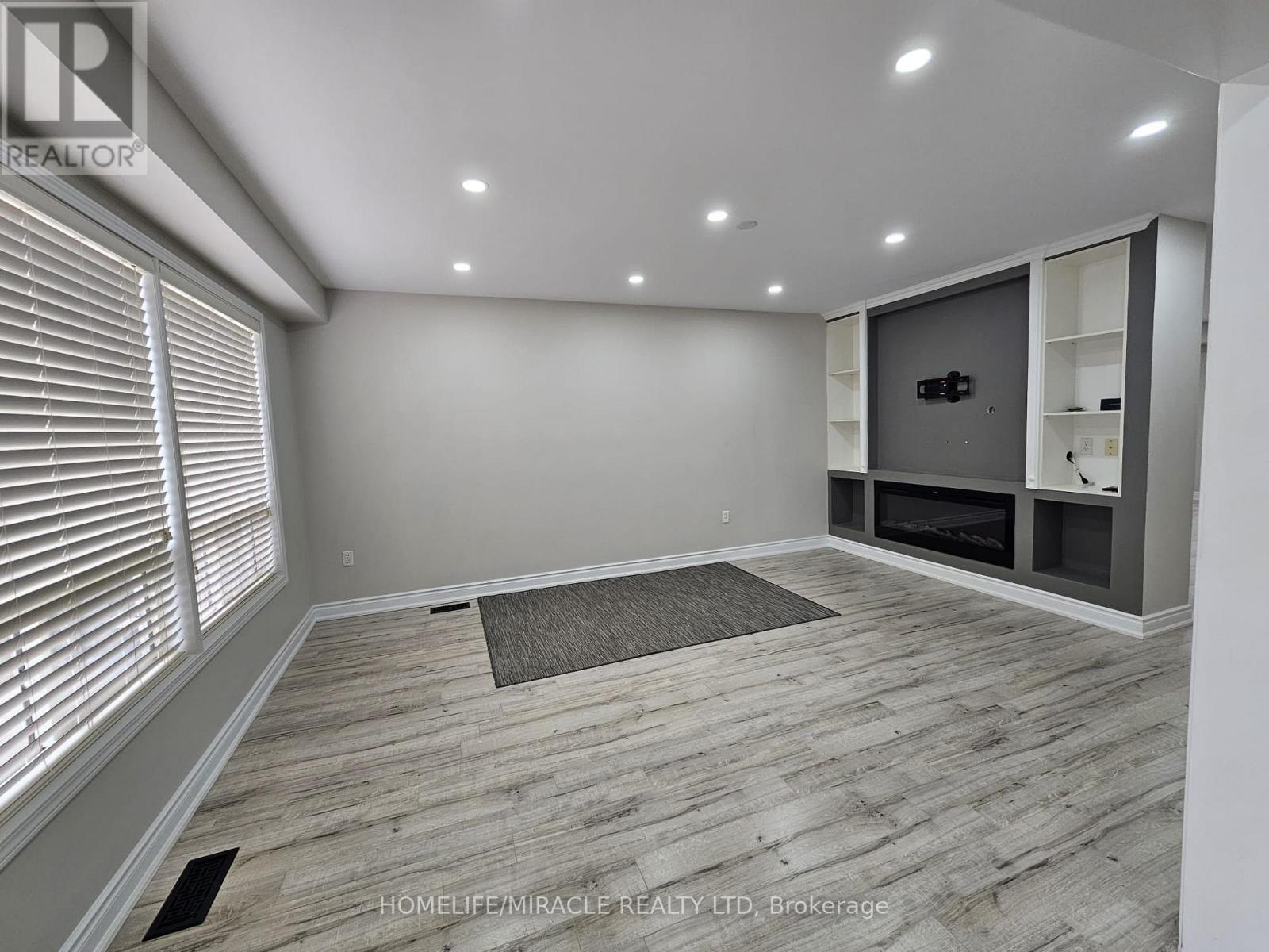 27 Pantano Place, Brampton, Ontario  L6X 0N6 - Photo 20 - W12467034