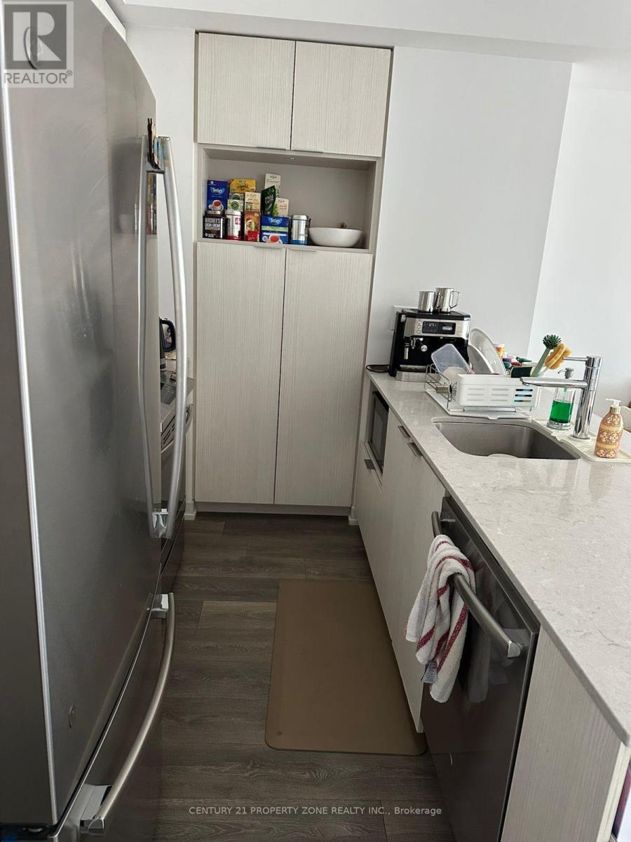 1103 - 2520 Eglinton Avenue W, Mississauga, Ontario  L5M 0Y4 - Photo 3 - W12467036