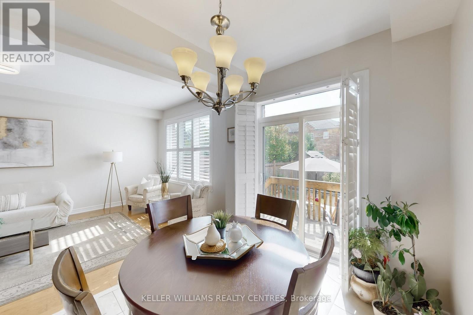19 Diamond Leaf Lane, Halton Hills, Ontario  L7G 0G7 - Photo 16 - W12467044