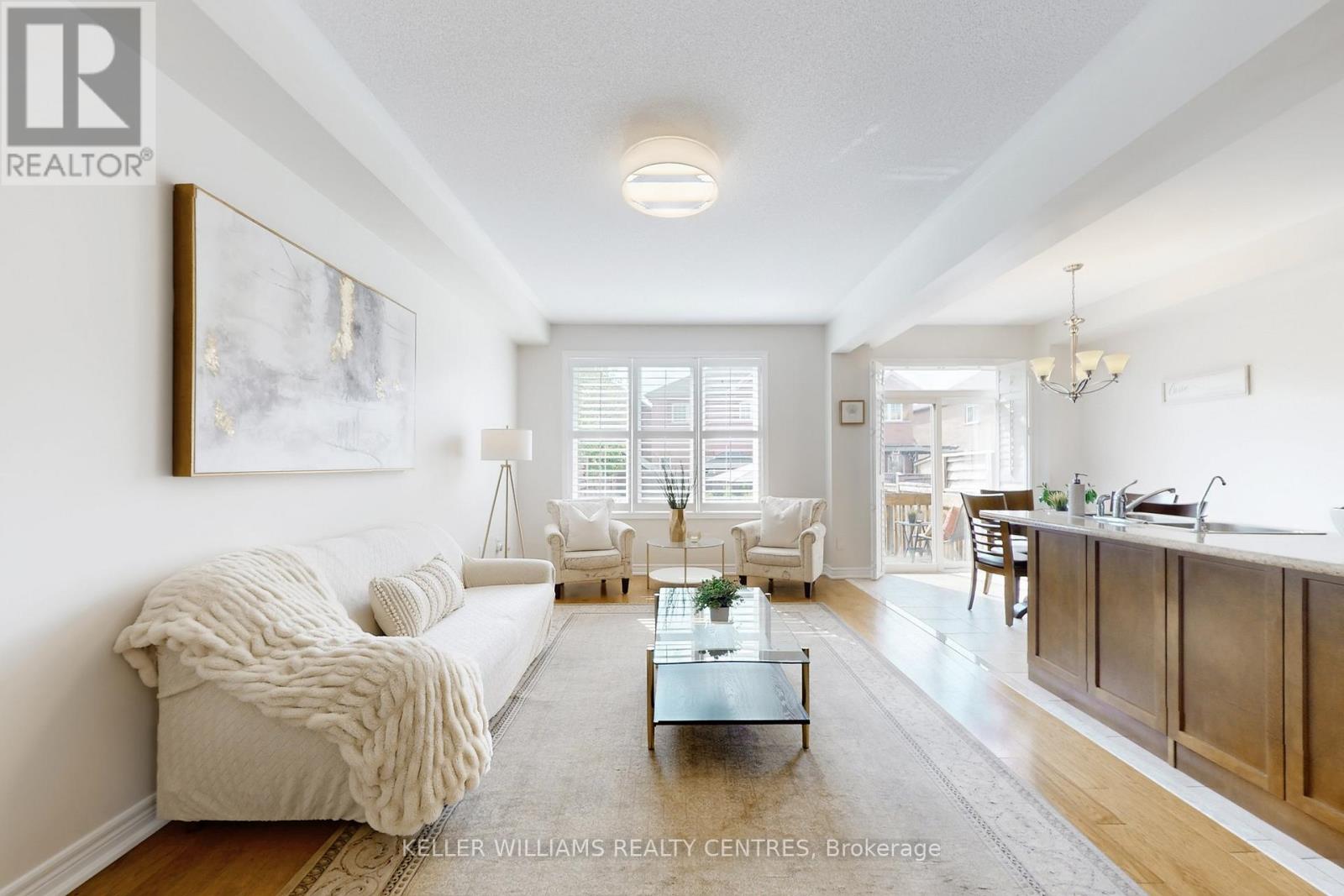 19 Diamond Leaf Lane, Halton Hills, Ontario  L7G 0G7 - Photo 8 - W12467044