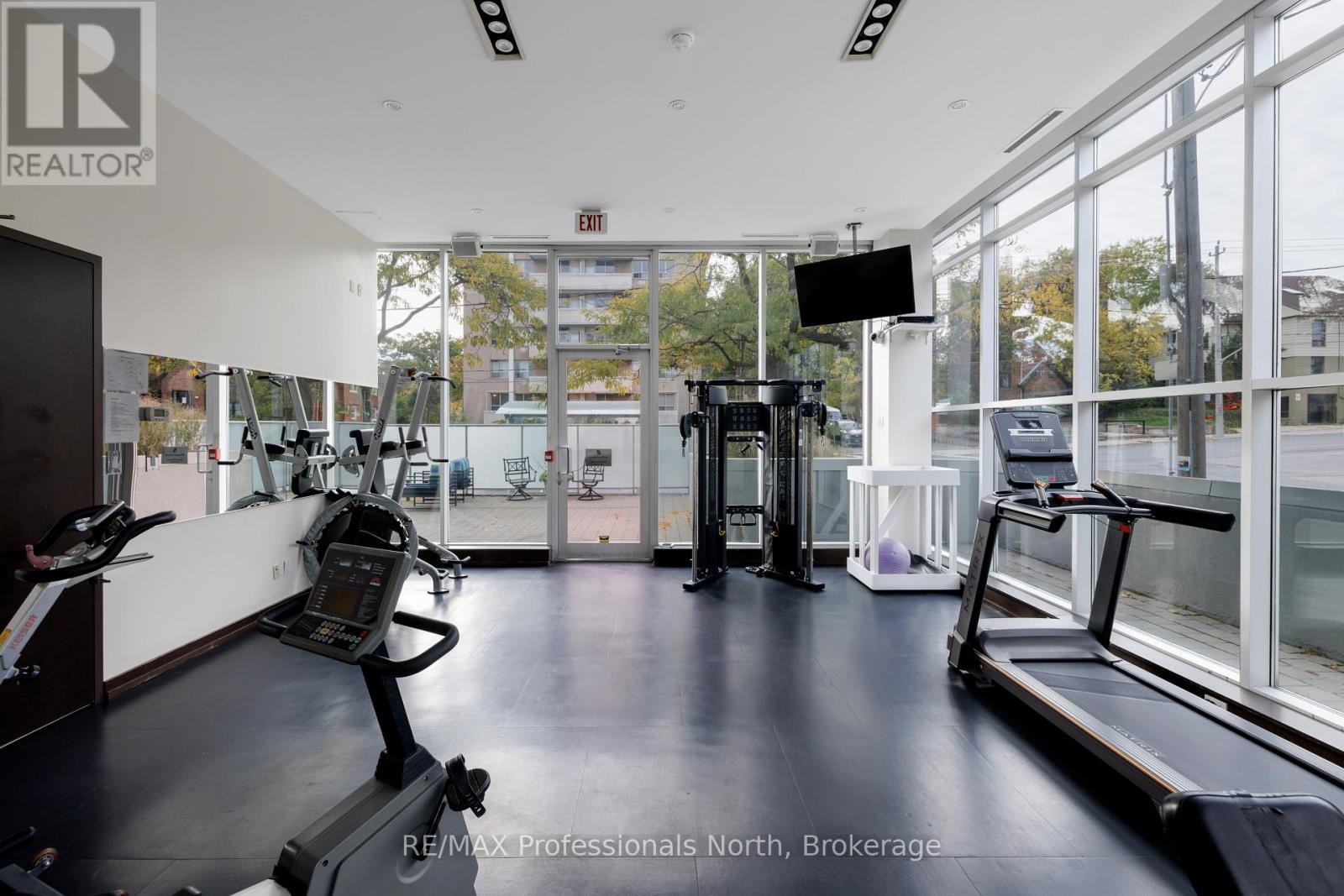 404 - 562 Eglinton Avenue E, Toronto (Mount Pleasant East), Ontario  M4P 1P1 - Photo 42 - C12467106