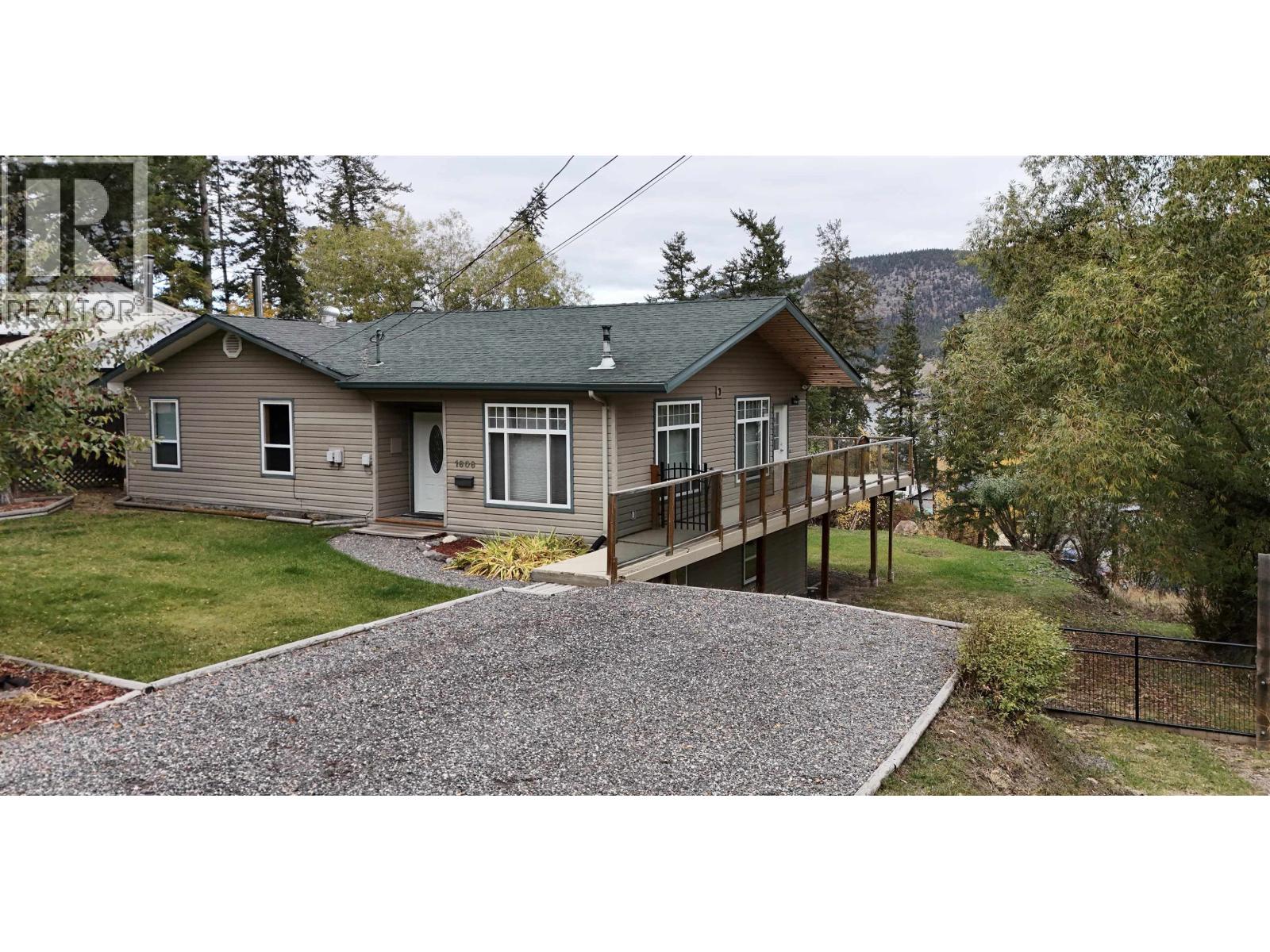 1606 JUNIPER STREET, Williams Lake, British Columbia