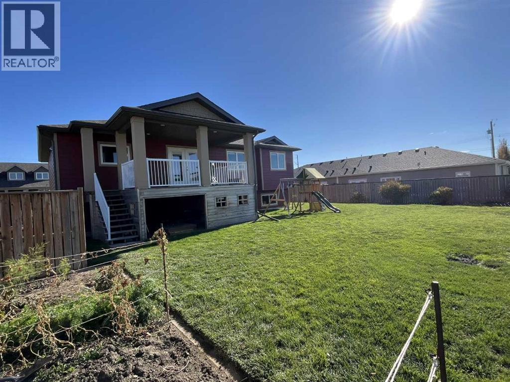 1008 6 Street, Barnwell, Alberta  T0K 0B0 - Photo 5 - A2264833
