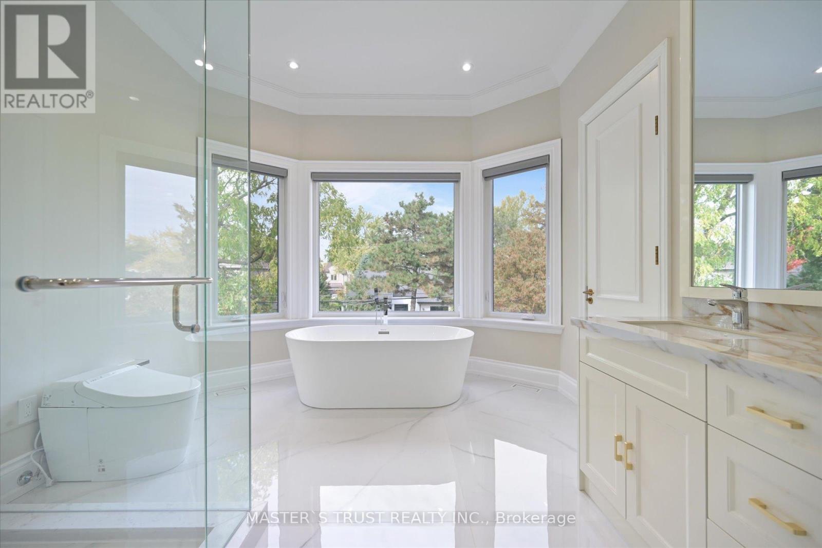 108 Abitibi Avenue, Toronto (Newtonbrook East), Ontario  M2M 2V6 - Photo 20 - C12467072