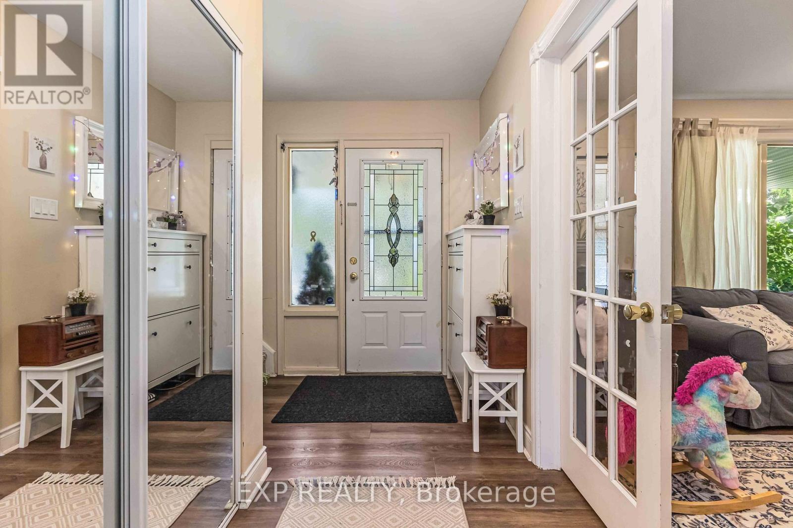 19 Preston Court, Ajax, Ontario  L1S 1M2 - Photo 4 - E12467055