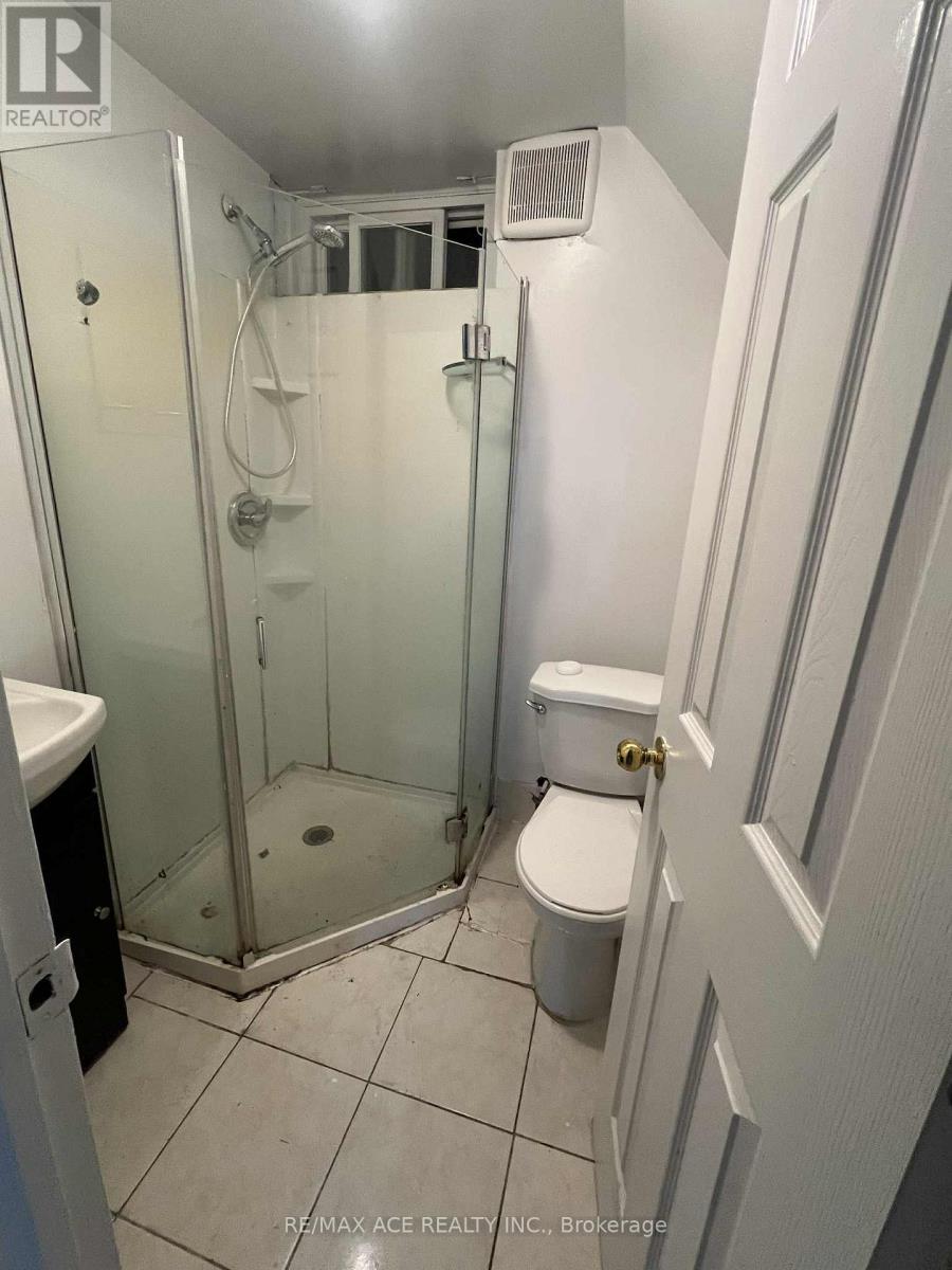 Bsmt - 137 Janray Drive, Toronto, Ontario  M1G 1Y8 - Photo 10 - E12467078