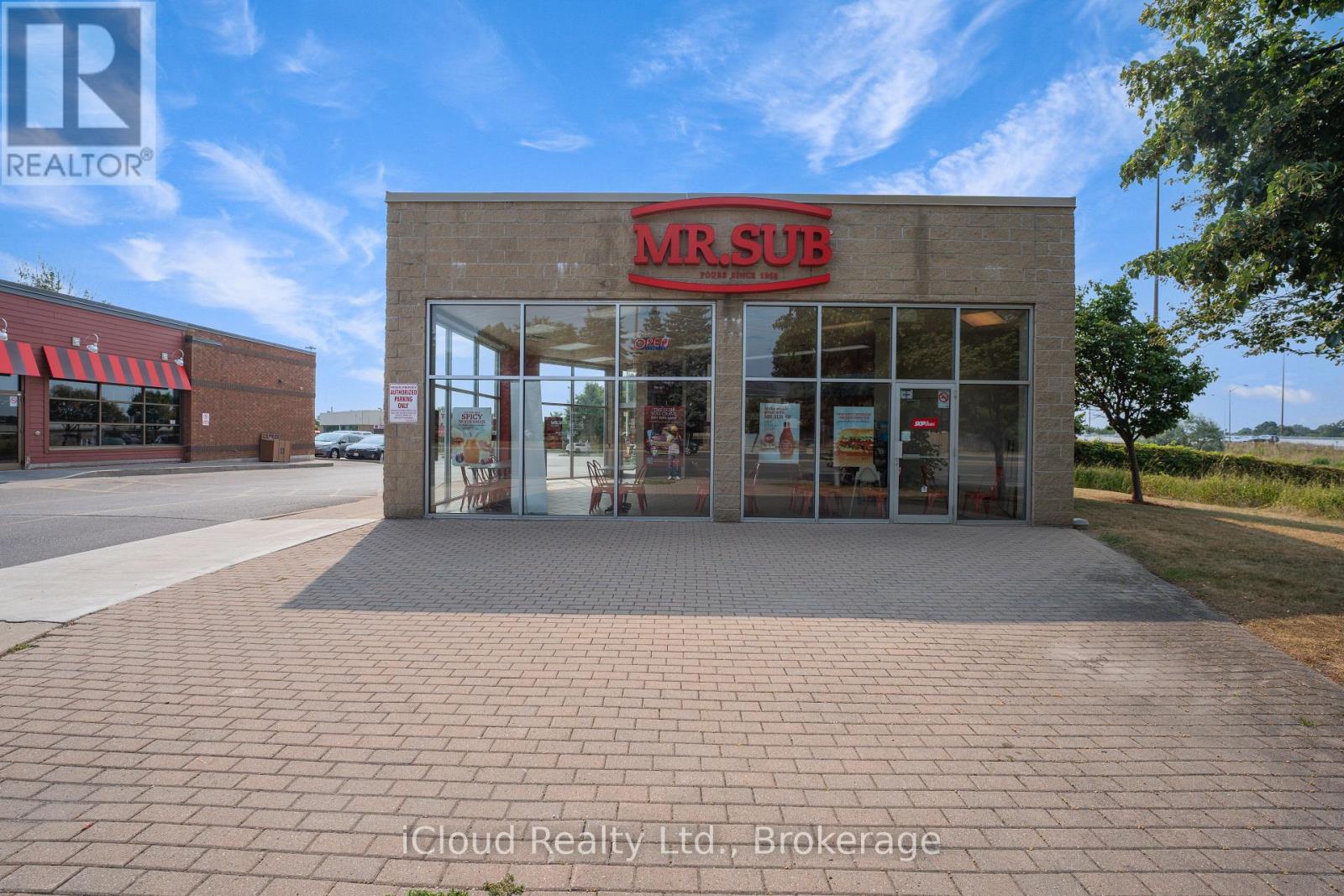 7331 KINGSTON ROAD, Toronto, Ontario