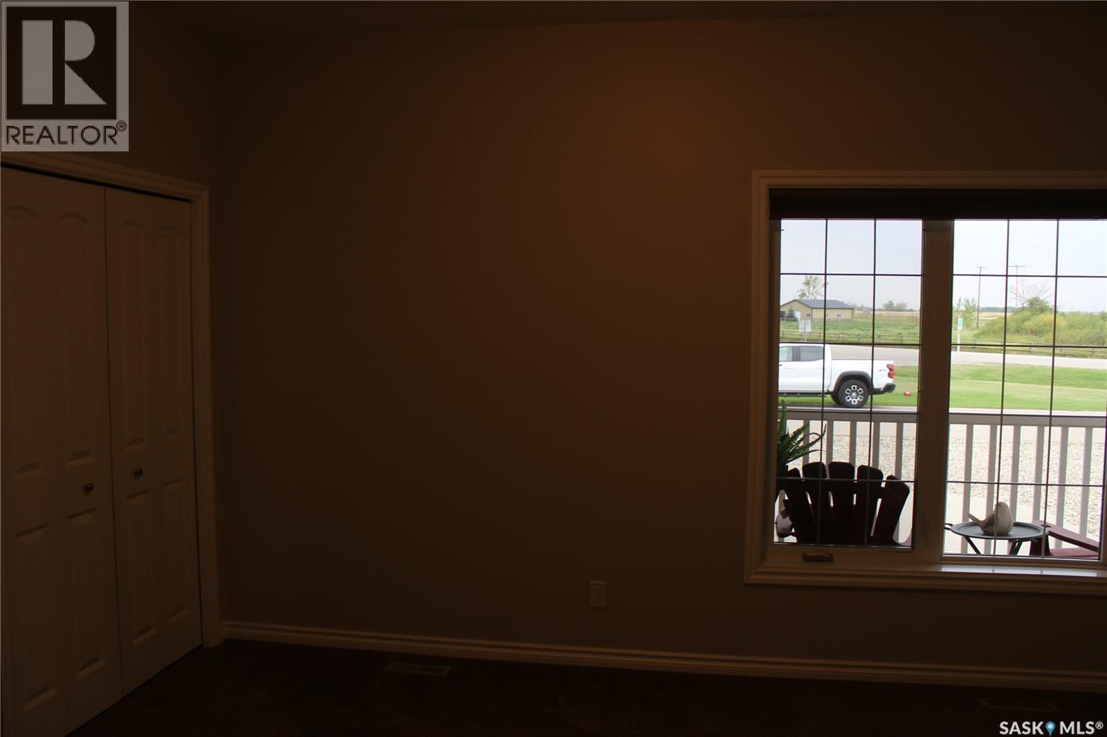 106 Erickson Street, Midale, Saskatchewan  S0C 1S0 - Photo 11 - SK021041