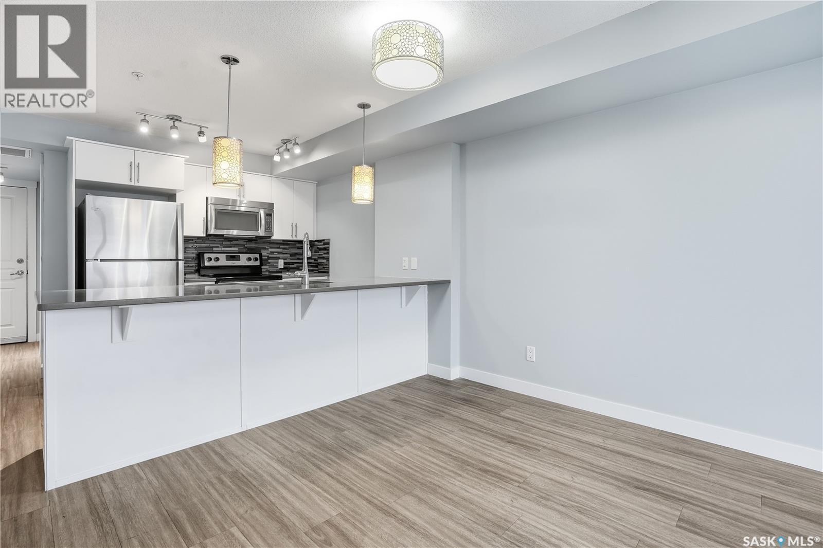 207 5301 Universal Crescent, Regina, Saskatchewan  S4W 0L2 - Photo 10 - SK020980