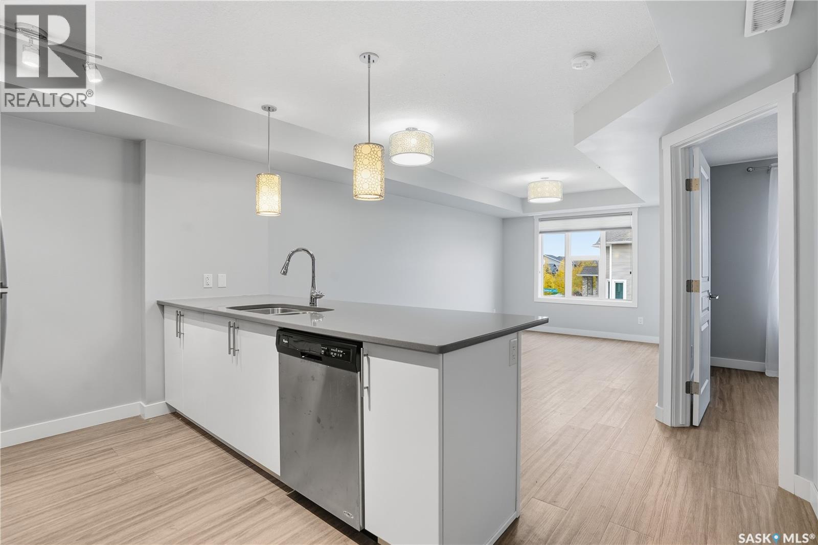 207 5301 Universal Crescent, Regina, Saskatchewan  S4W 0L2 - Photo 12 - SK020980