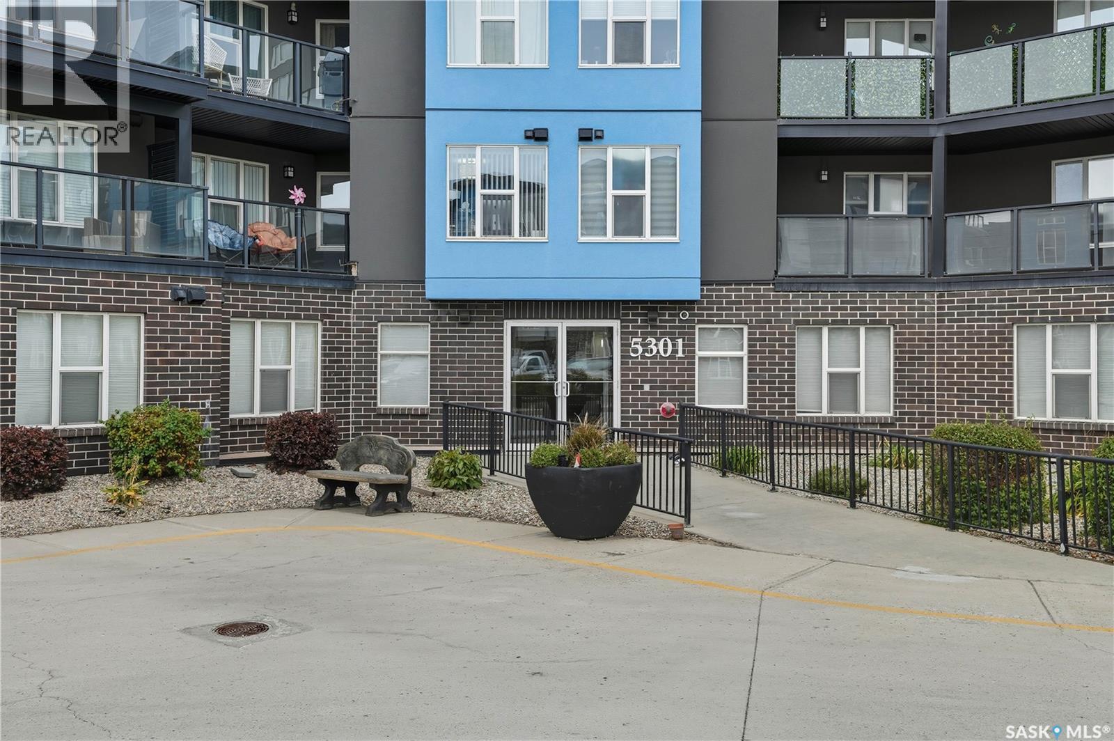 207 5301 Universal Crescent, Regina, Saskatchewan  S4W 0L2 - Photo 2 - SK020980