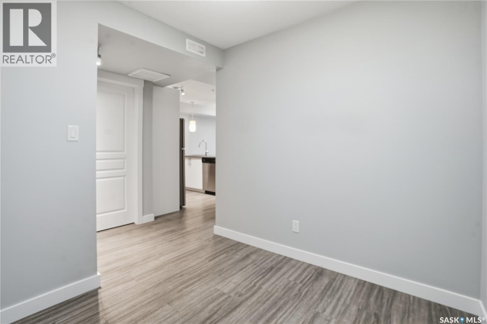 207 5301 Universal Crescent, Regina, Saskatchewan  S4W 0L2 - Photo 22 - SK020980