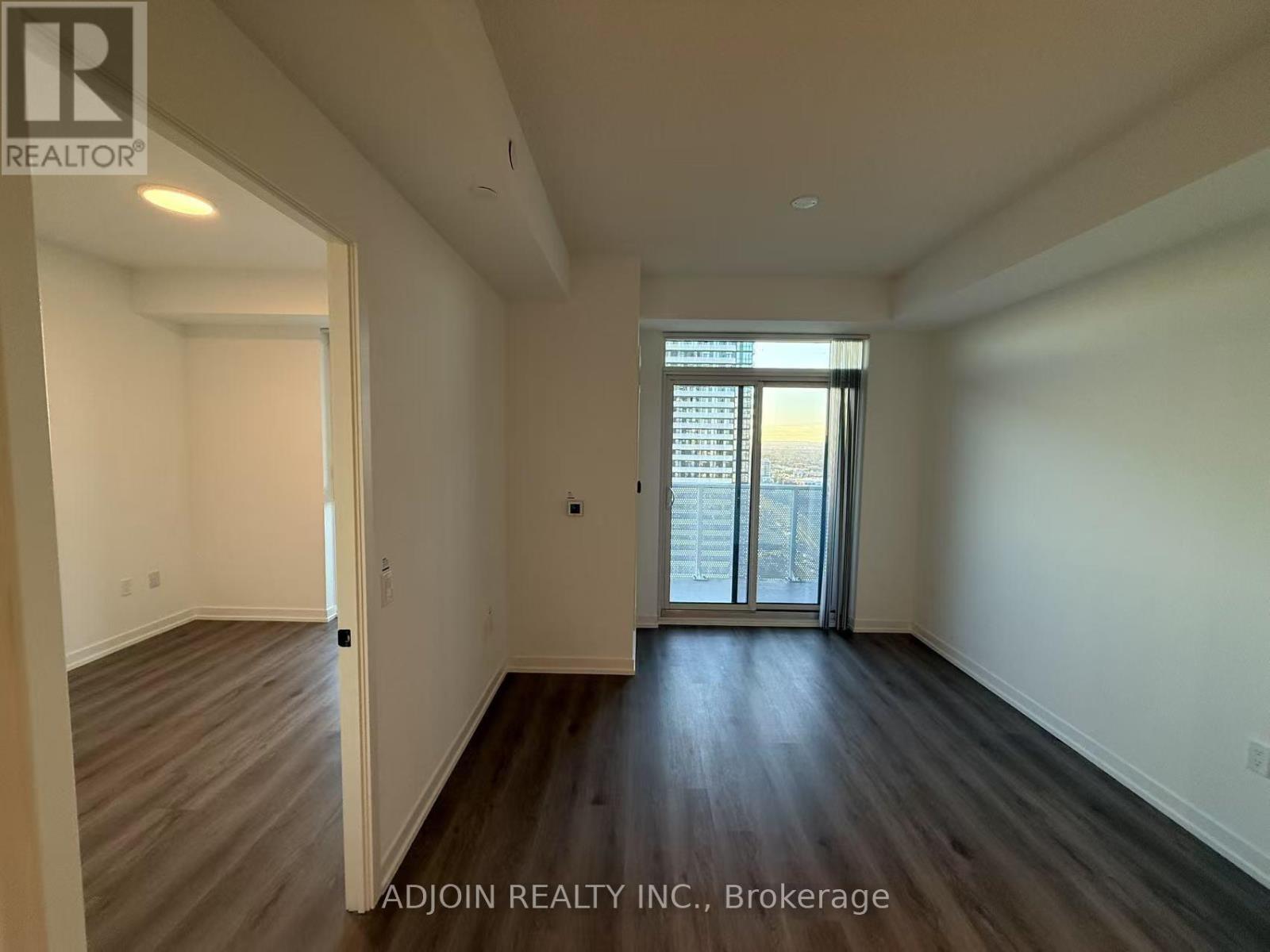 3315 - 28 Interchange Way, Vaughan, Ontario  L4K 0P8 - Photo 5 - N12467063